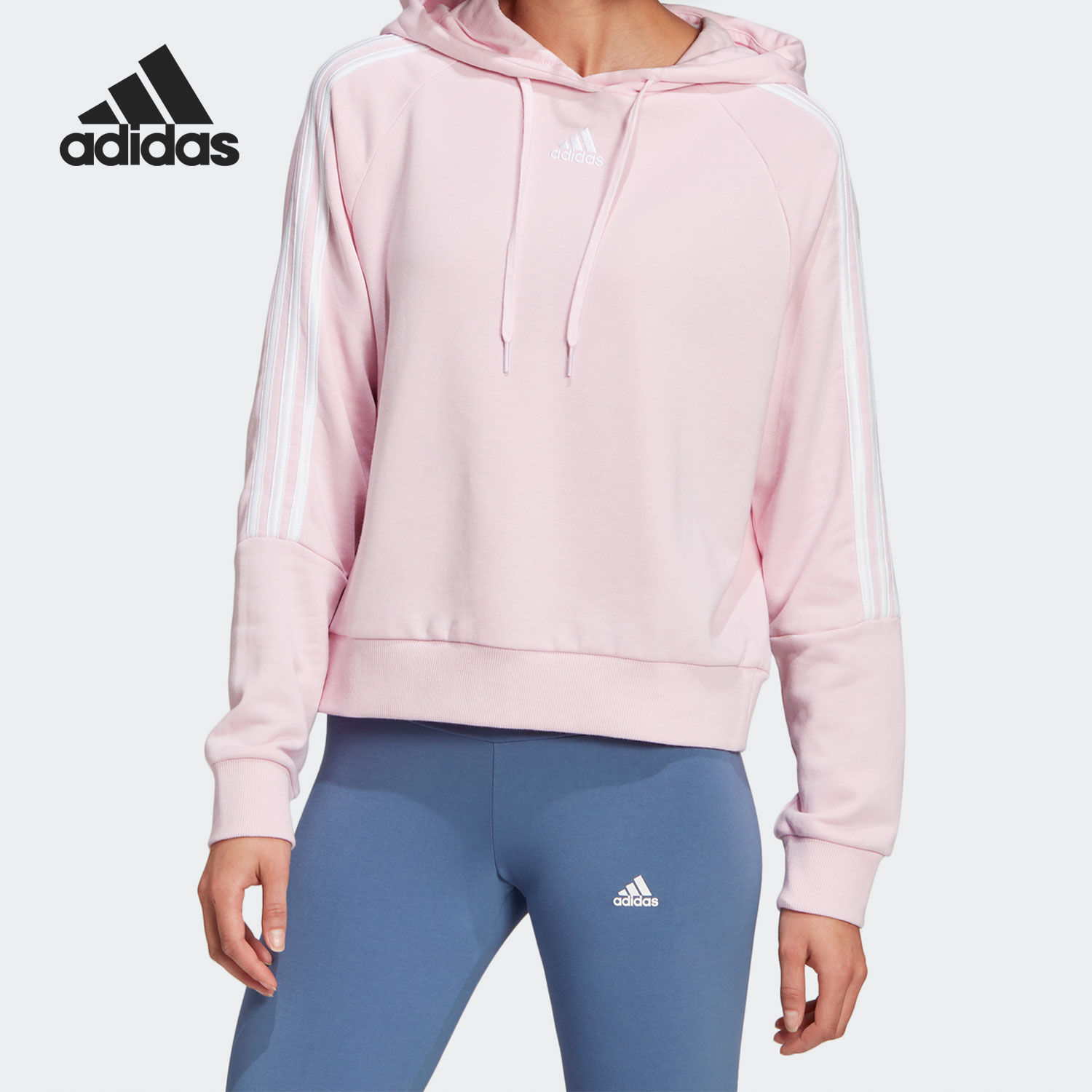 阿迪达斯女子短款运动连帽卫衣