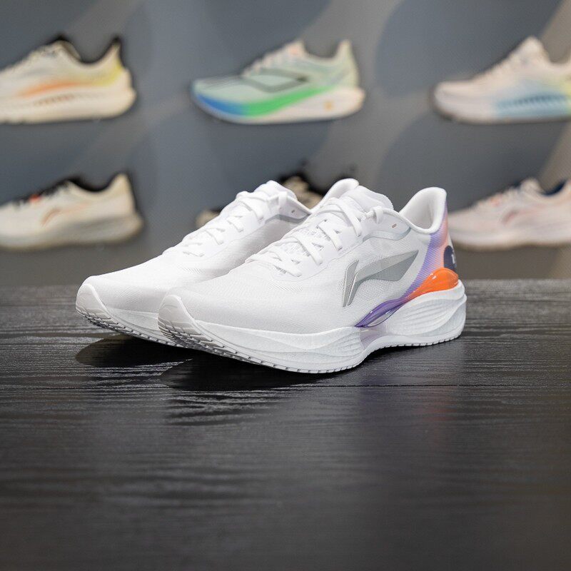 李宁正品超轻23男子舒适轻质缓震透气回弹低帮跑步鞋ARBW017-9