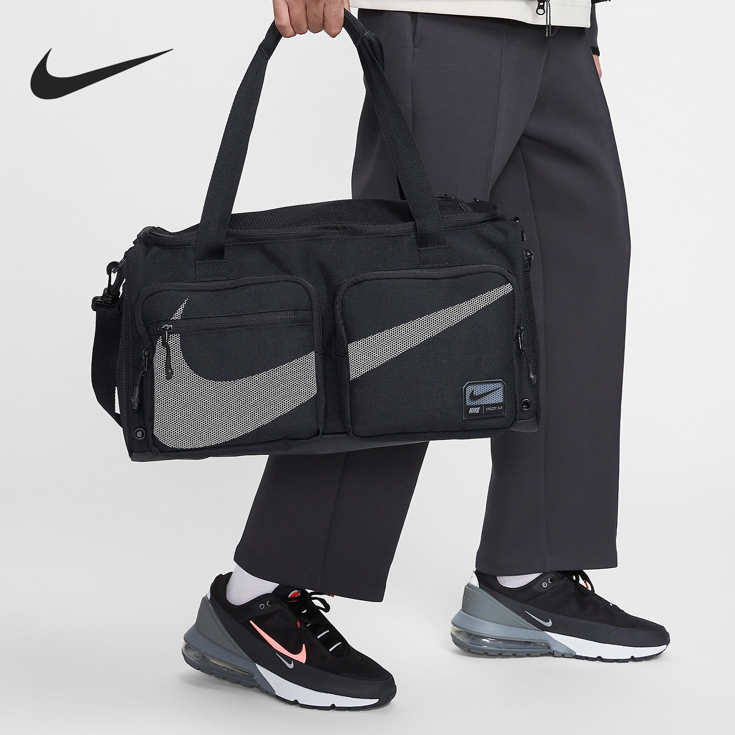 Nike/耐克正品冬季新款男女梭织反光收纳行李包HF0654-010