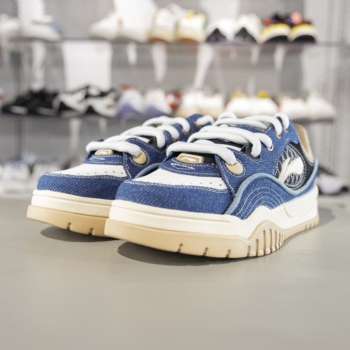 李宁正品男子防滑耐磨休闲板鞋