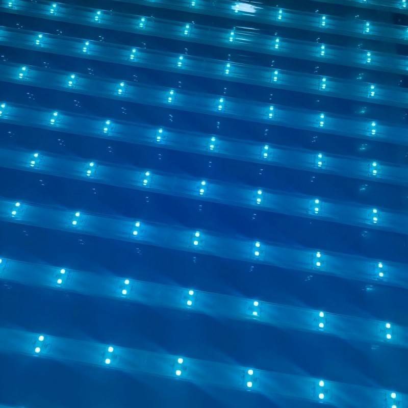 幻彩全彩柔性LED网格显示屏高清显示高亮度节能环保轻薄设计