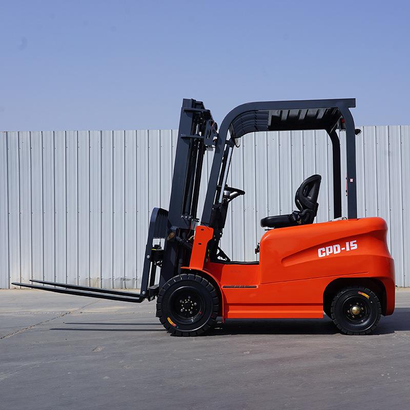 电动叉车升降搬运车座驾式四轮电动叉车1.5吨2吨吨