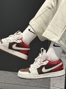 NIKE耐克大童鞋AIR JORDAN 1运动训练篮球鞋IR7600-211