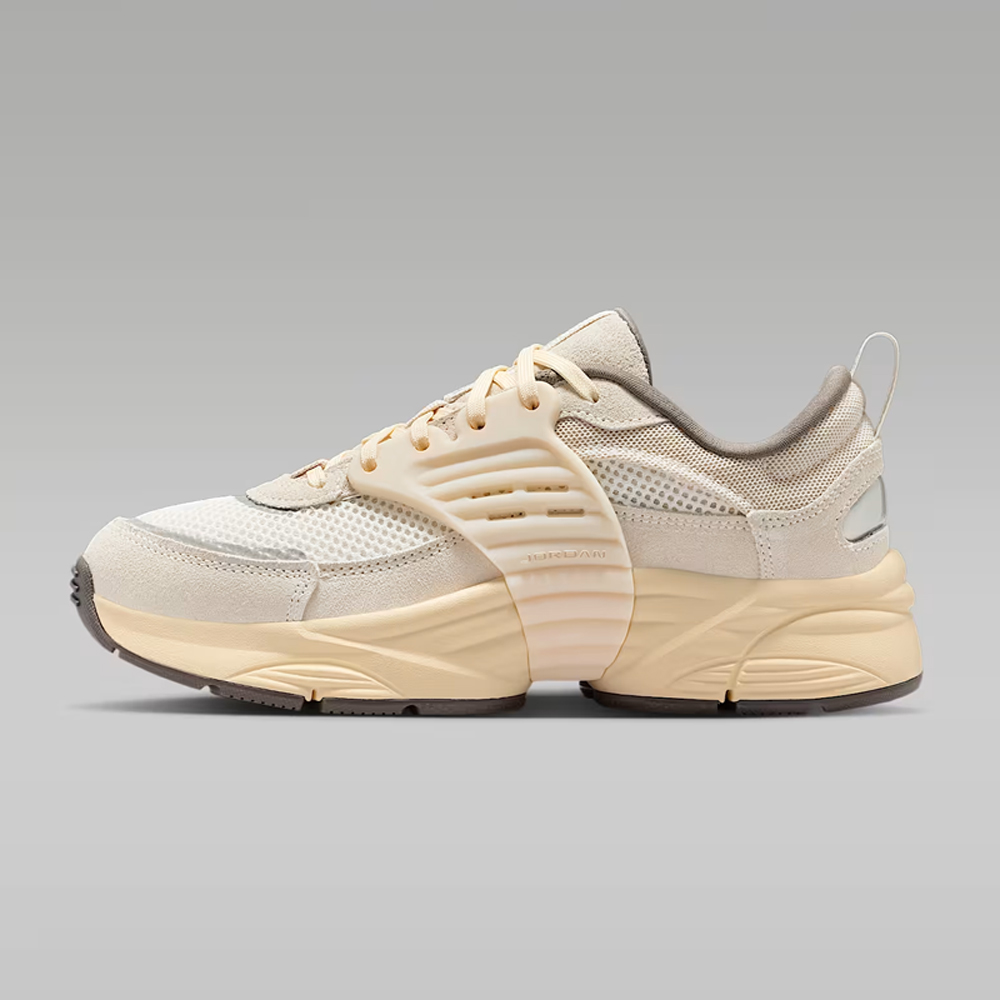 NIKE耐克大童鞋JORDAN TRUNNER O/S运动训练篮球鞋II6531-101
