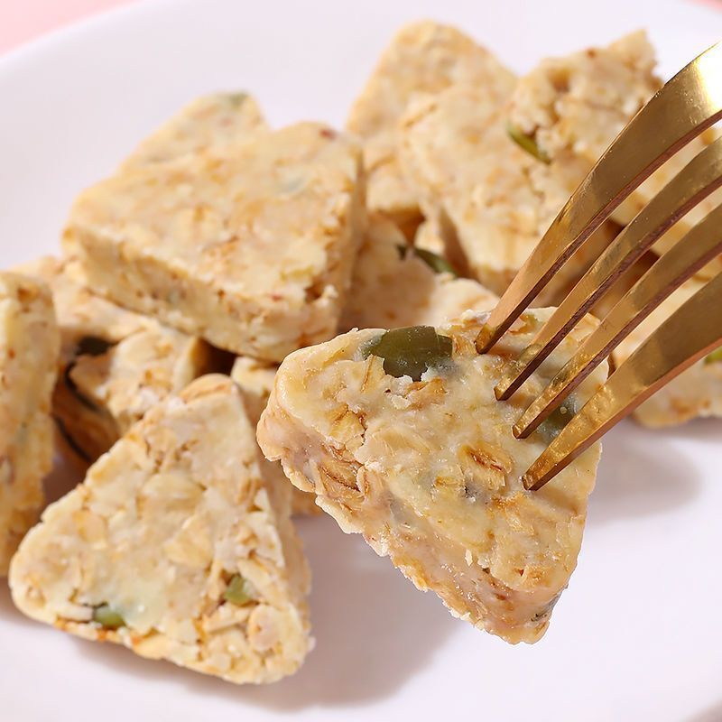 燕麦奶酪坚果三角奶酪块混合果仁牛奶燕麦酥代餐营养粗粮饱腹零食