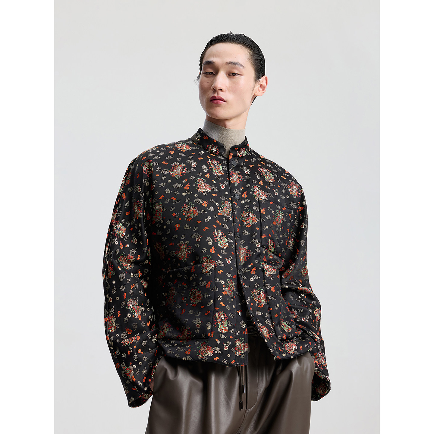 IANHYLTON人物提花中式短棉夹克