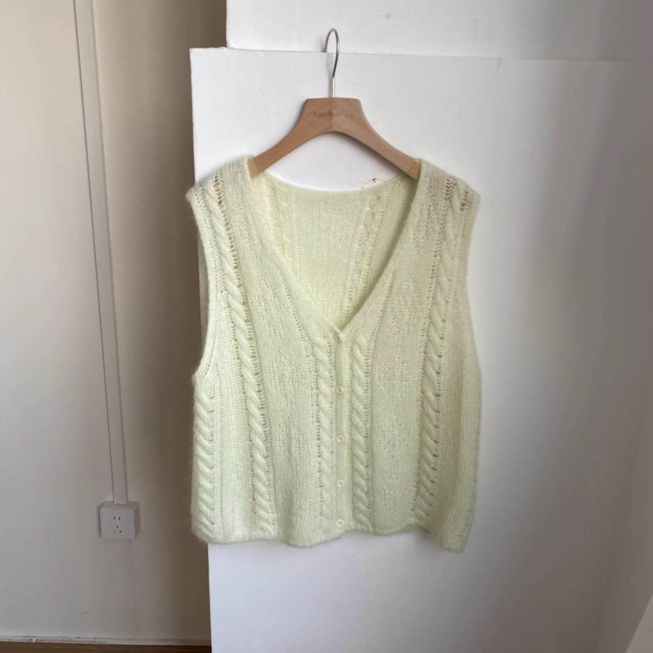 小文姐 W1141-早春外穿女款针织马甲开衫休闲背心慵懒无袖坎上衣,女装/女士精品,背心吊带,淘宝优惠券,粉丝福利购,淘宝优惠卷