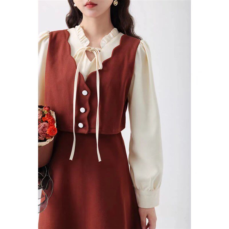 衬衫拼接假两件连衣裙春秋大码法式复古收腰中长款V领高级感裙子