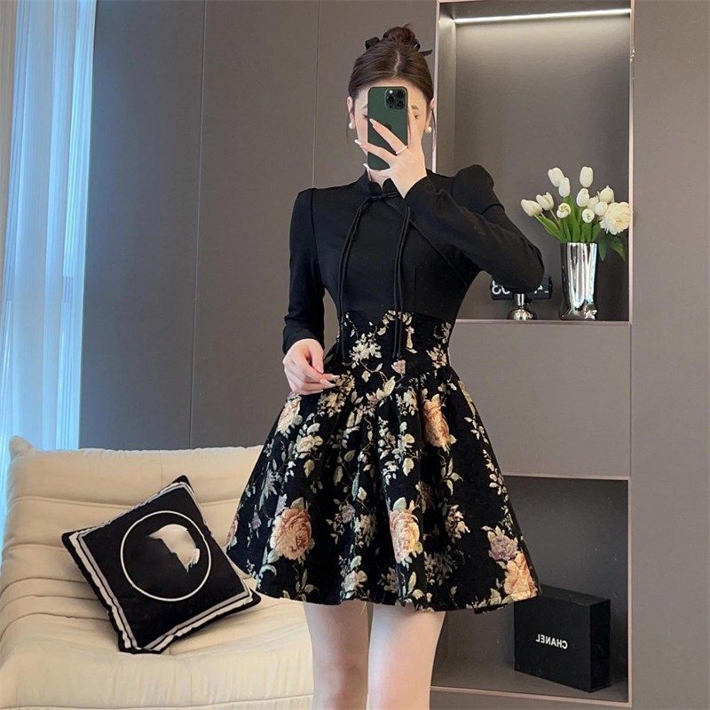 复古秋小众短裙新款女装超独特中国冬季风春秋好看法式收腰连衣裙,女装/女士精品,连衣裙,淘宝优惠券,粉丝福利购,淘宝优惠卷