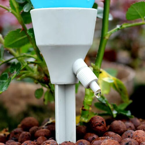 懒人自动浇水神器全自动大口径浇花神器养花种菜大滴管饮料瓶通用