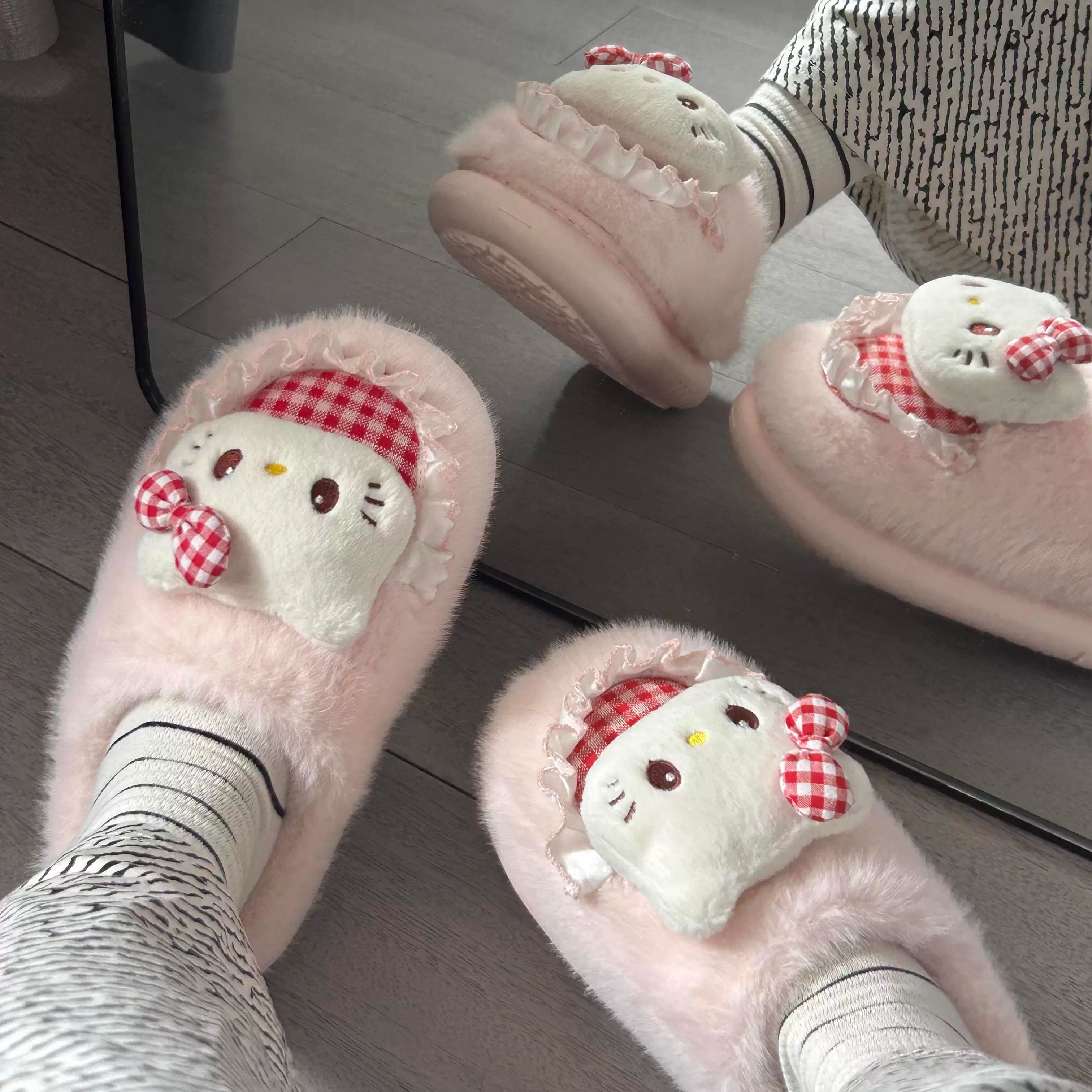 哈喽kt棉拖鞋冬季可爱毛毛绒拖鞋保暖厚底室内家居防水滑2025新款