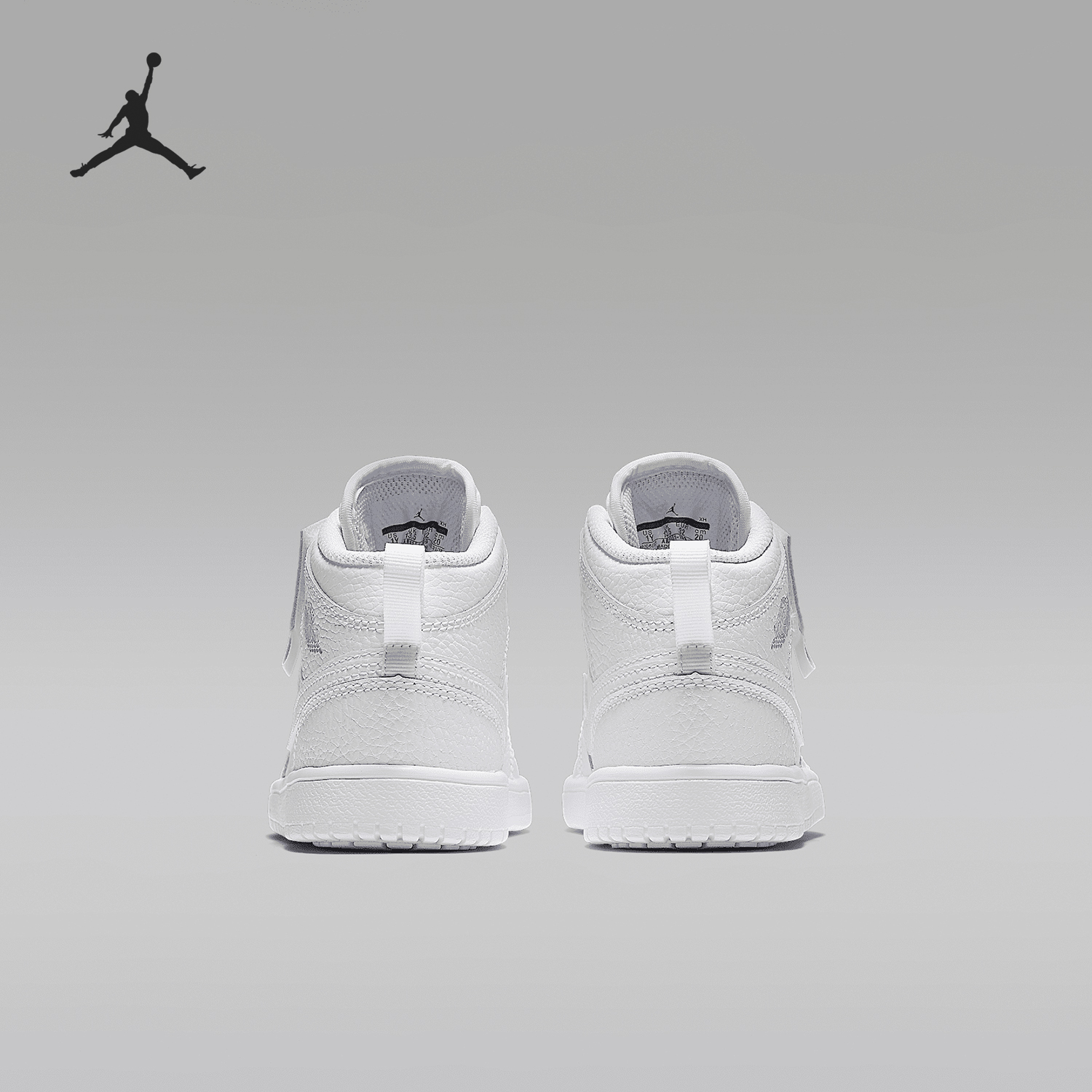 耐克大童耐磨中帮篮球鞋