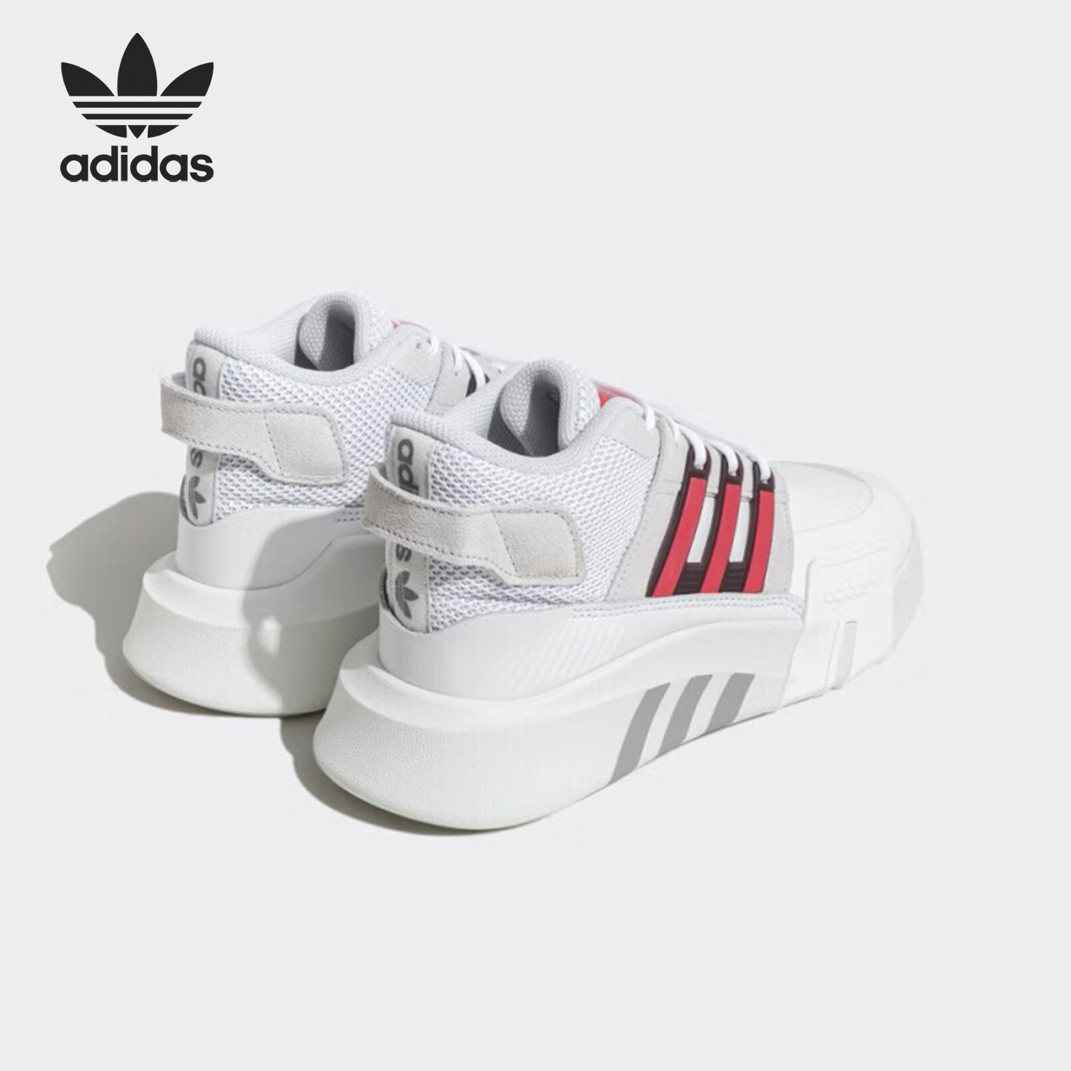 阿迪达斯男女运动休闲鞋