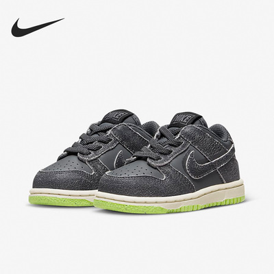 耐克小童休闲低帮运动鞋