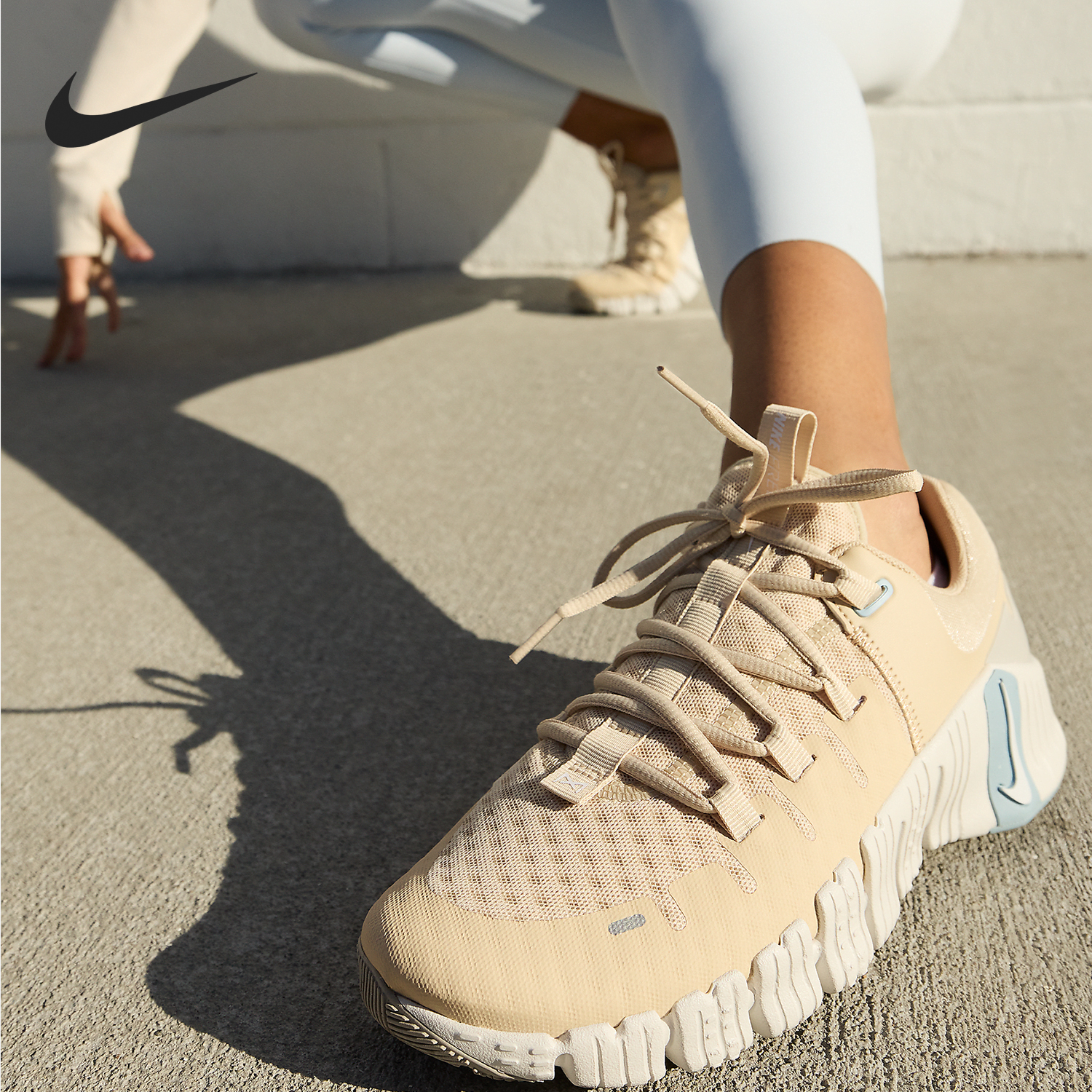 Nike/耐克女士轻便运动训练鞋