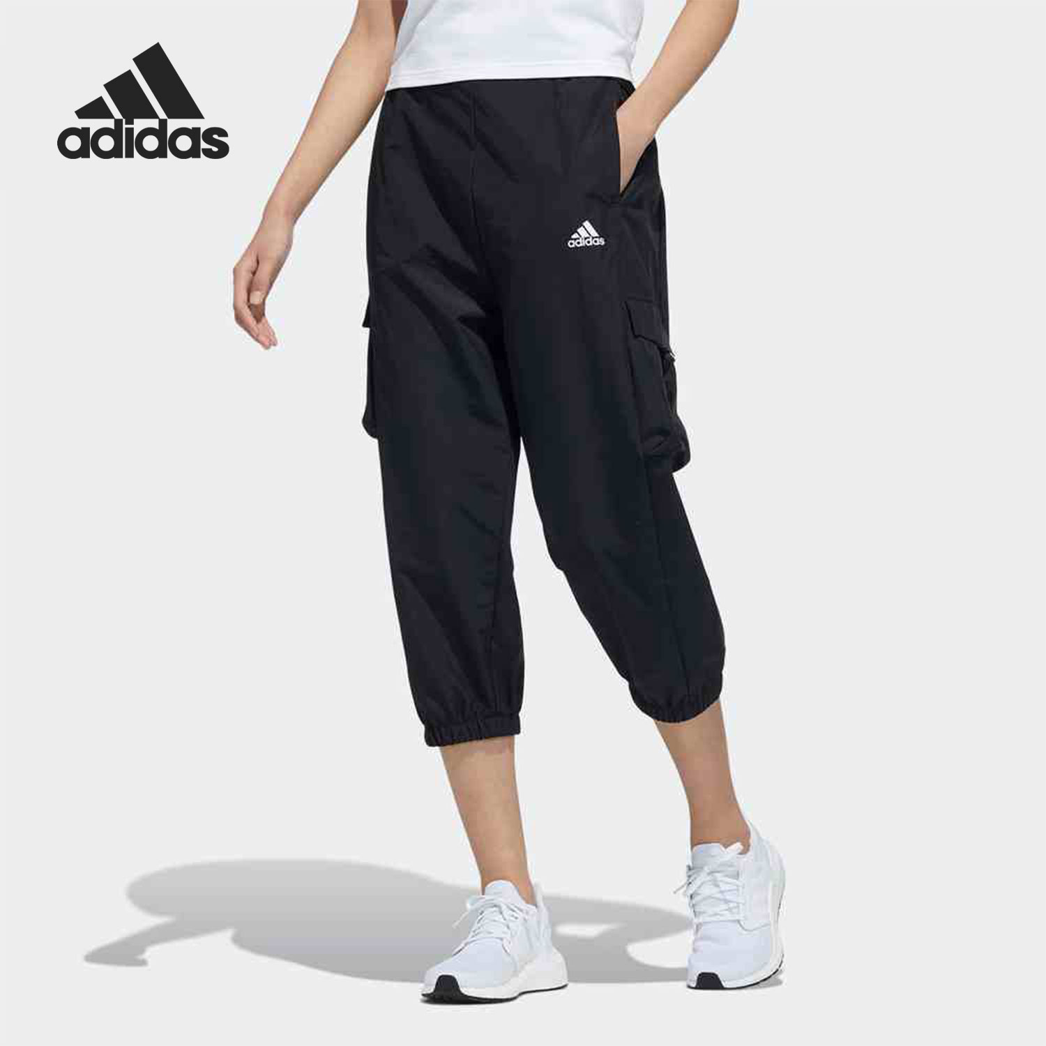 Adidas/阿迪达斯正品女子休闲透气工装口袋运动七分裤 GP0663