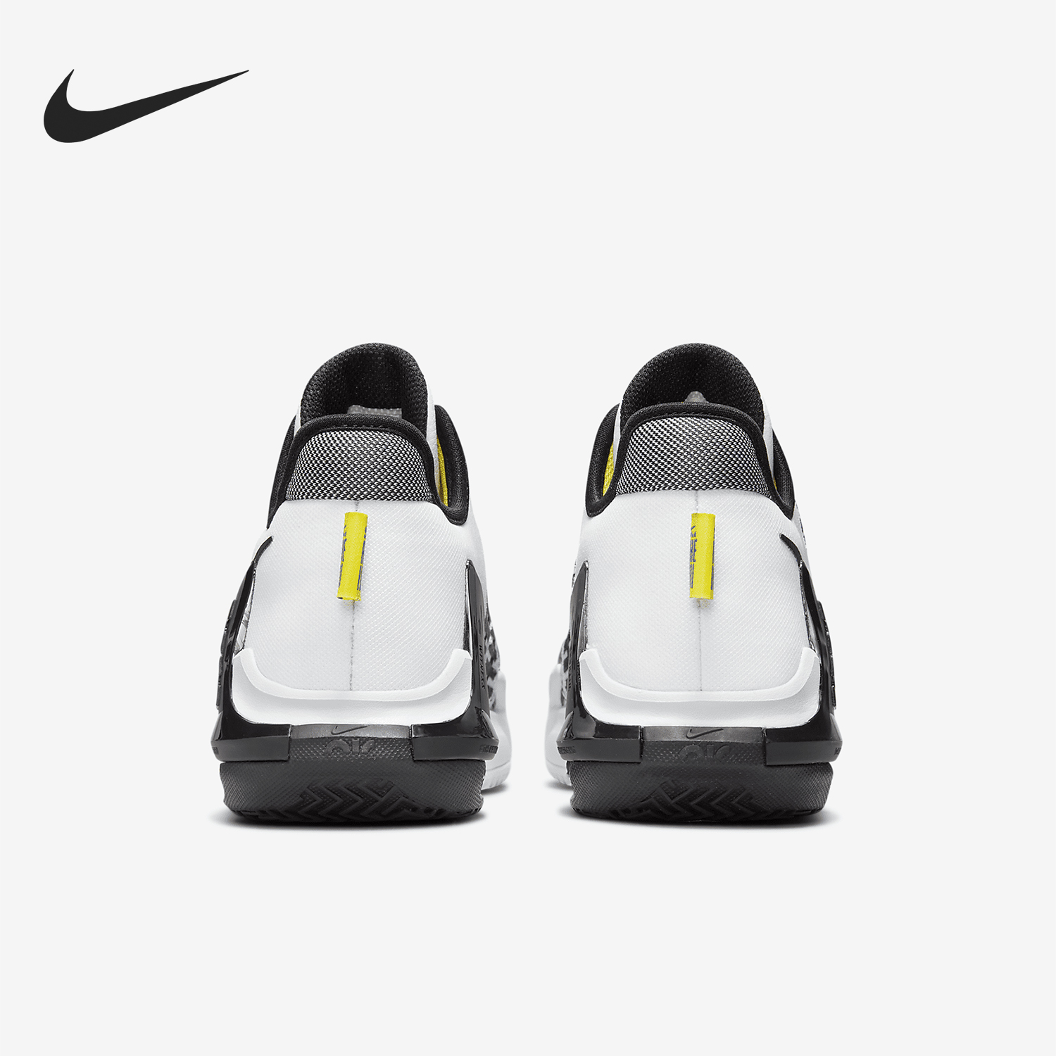 Nike/耐克正品秋冬新款GS女子大童缓震中帮篮球鞋DD0423-100