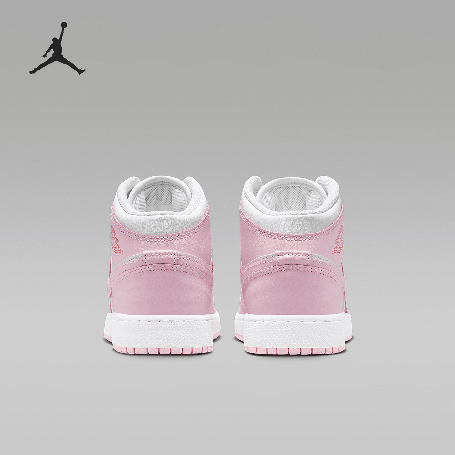 Nike/耐克正品JORDAN GS女子大童经典透气篮球鞋DQ8423-608