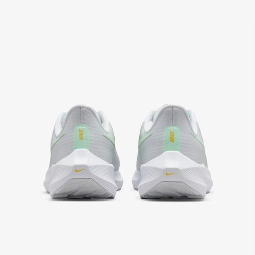 Nike/耐克正品新款男女运动透气训练户外轻便跑步鞋DH4072