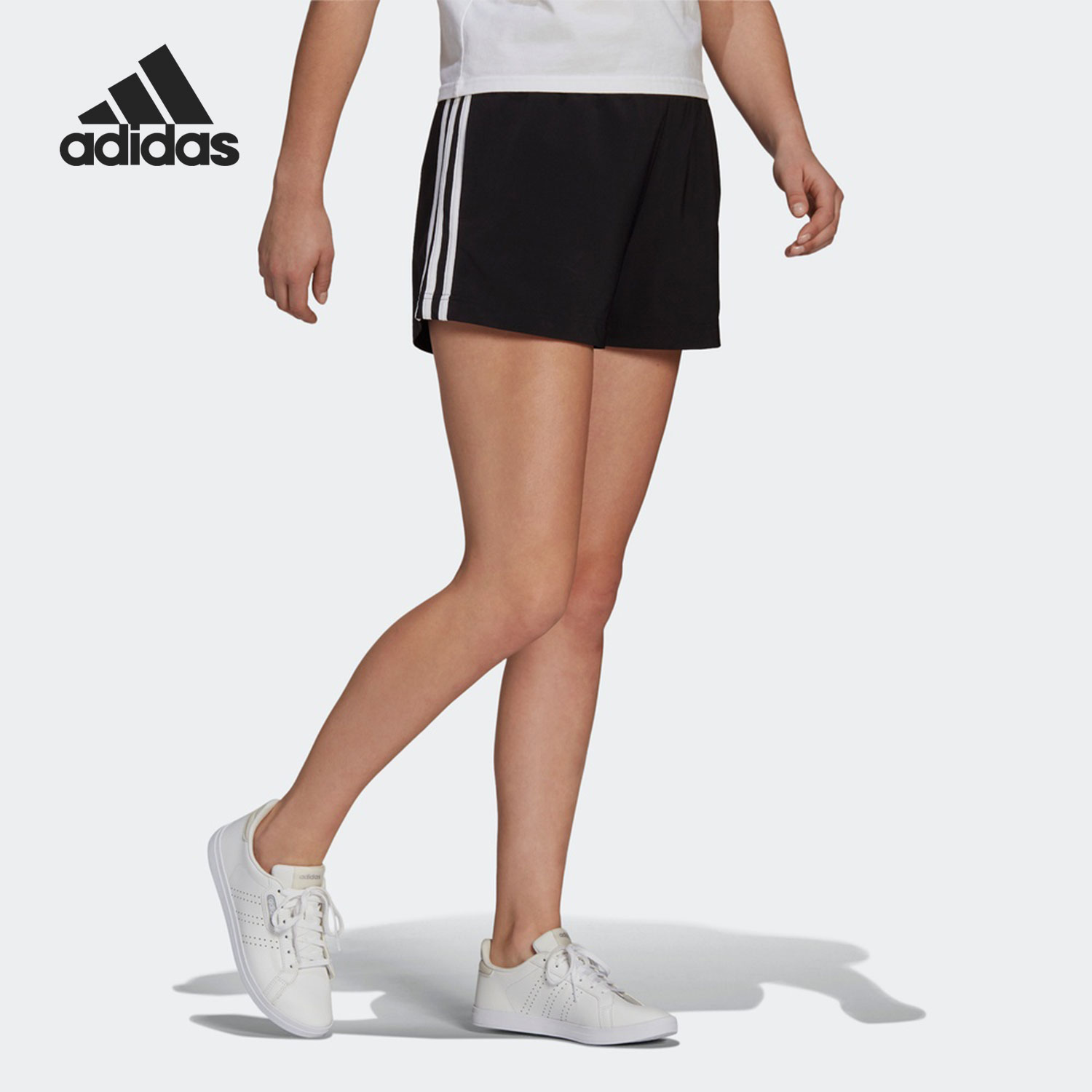 Adidas/阿迪达斯正品年新款夏季女子健身休闲运动短裤 GM5549