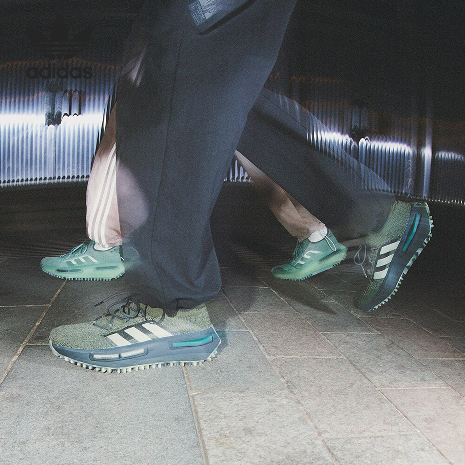 Adidas/阿迪达斯男女低帮运动鞋