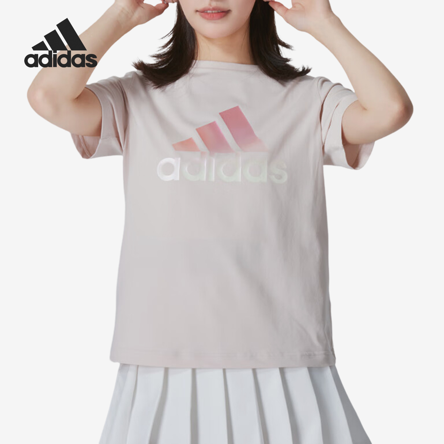 Adidas/阿迪达斯正品当季新款女士运动印花时尚短袖T恤IM8886