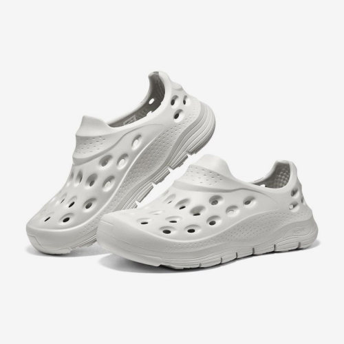 Skechers/斯凯奇正品夏季新款男子一脚蹬防滑透气洞洞鞋243240