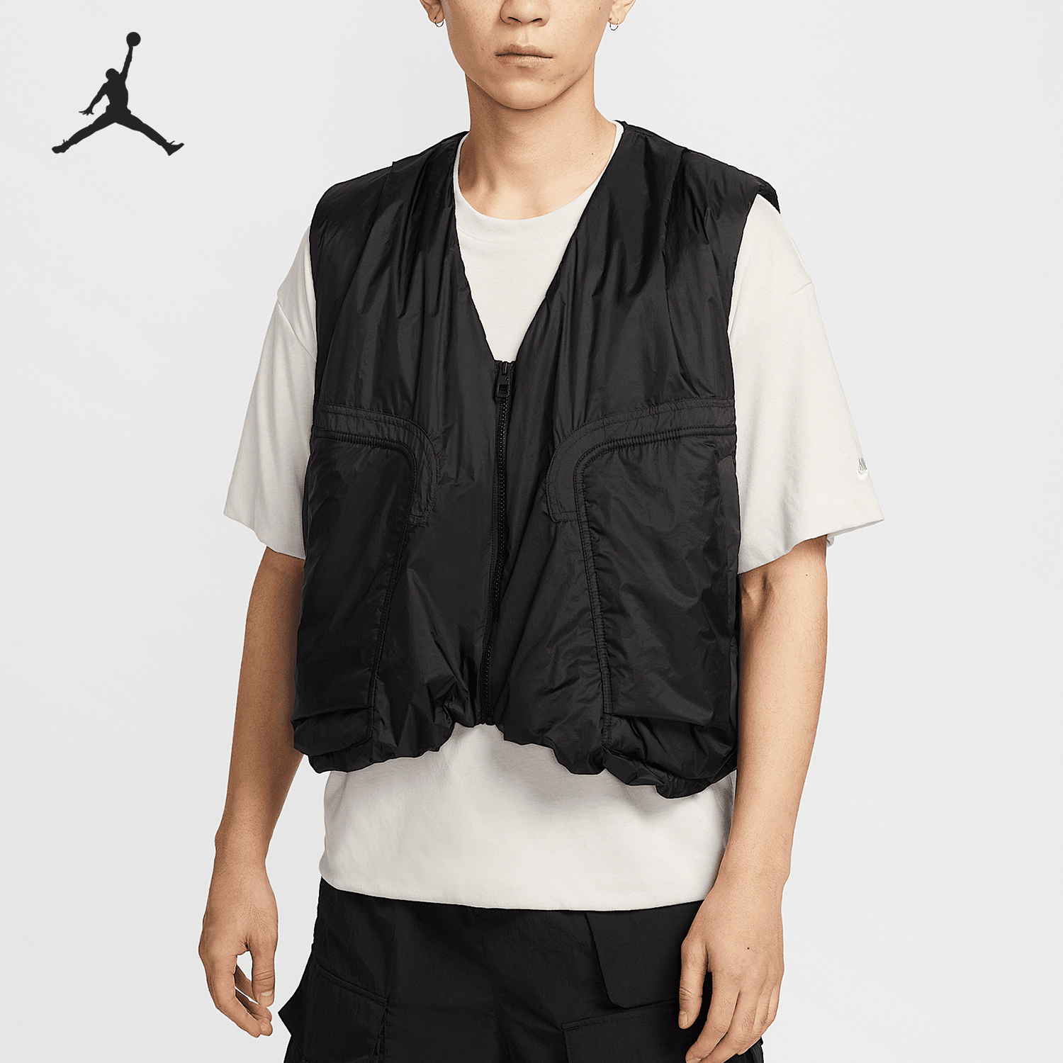 Nike/耐克正品JORDAN男士顺滑轻盈宽松梭织马甲HM4263-010