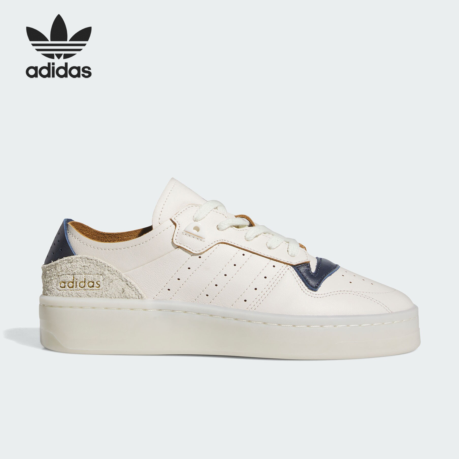 阿迪达斯男女透气耐磨运动板鞋