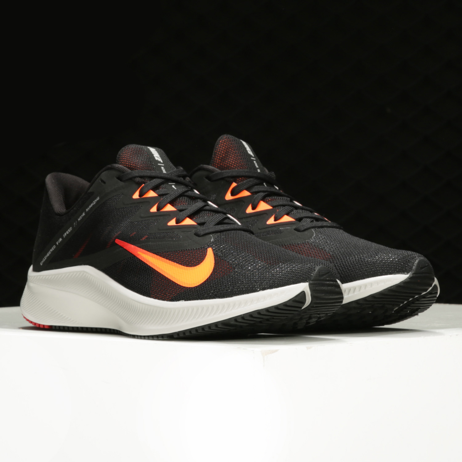 Nike/耐克冬季新款男女QUEST 3缓震运动跑步鞋 CD0230-011