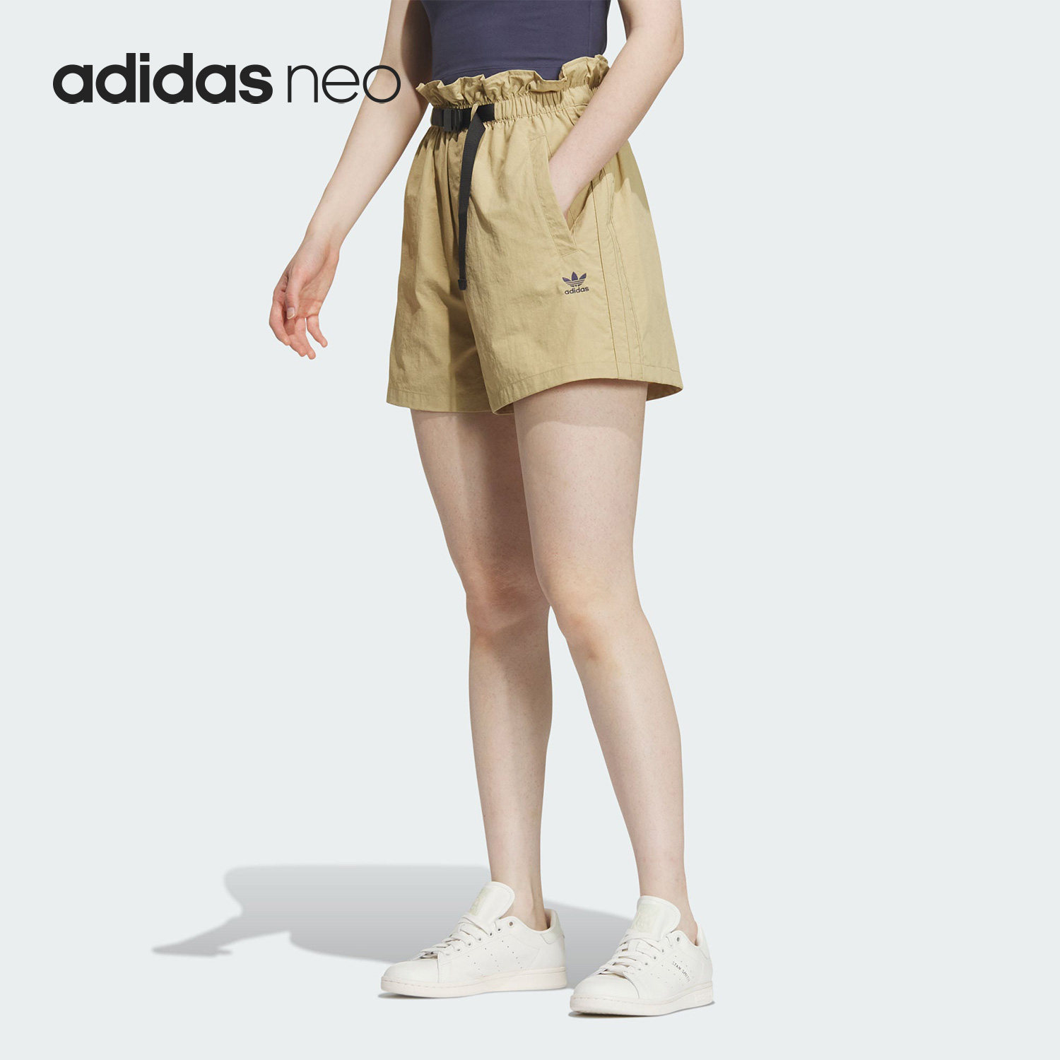 Adidas/阿迪达斯正品2023三叶草女子休闲宽松运动短裤IS0627