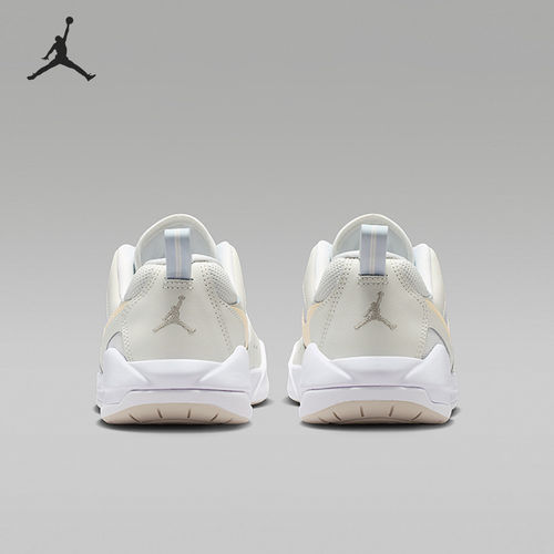 Nike/耐克正品Jordan CMFT Era女士舒适透气板鞋IR7556-171