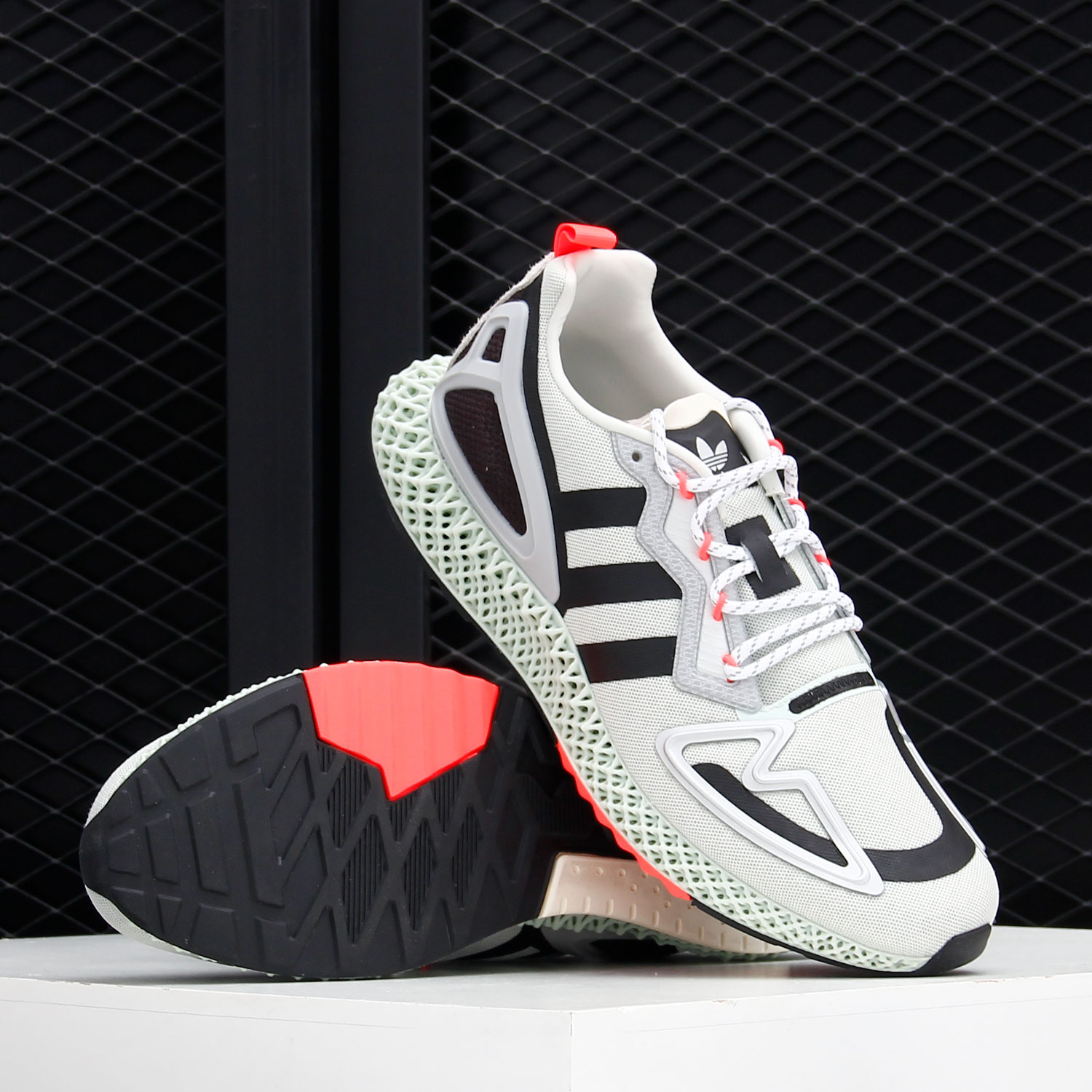 阿迪达斯三叶草男女经典运动鞋