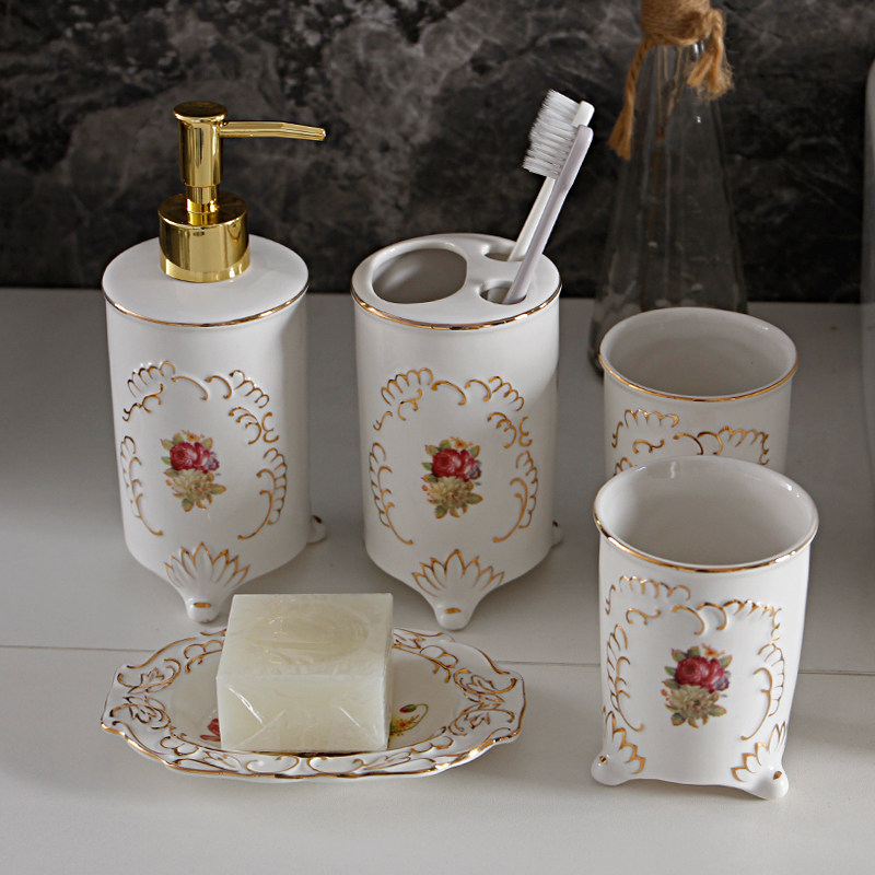 创意轻奢陶瓷洗漱套装欧式浮雕描金浴室用品套件漱U口牙刷杯五件