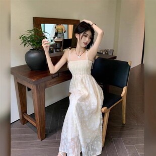 法式温柔风提花吊带连衣裙女夏季超仙甜美气质设计感抹胸打底长裙