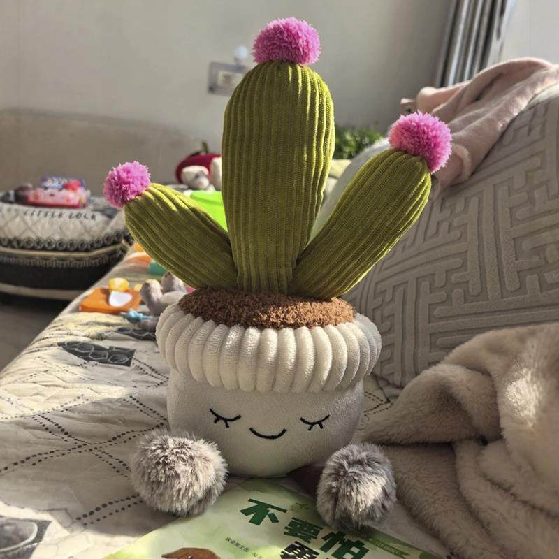 大的杂货店可爱软仙人掌毛绒盆栽娃娃办公室办公桌装饰小众礼物
