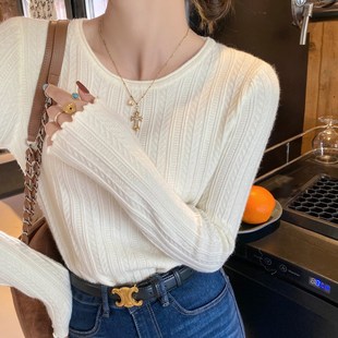 圆领长袖针织衫女装内搭2024春秋新款白色毛衣修身高级感打底上衣