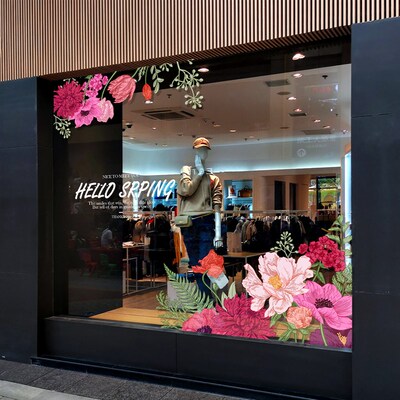 新品上市女装店铺内衣橱窗装饰场景布置春夏花卉静电玻璃贴纸超大