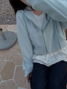 时尚 新款 2026春季 休闲百搭简约宽松连帽卫衣外套 小短款