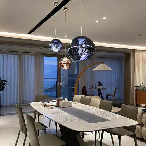 大别墅loft复式吊灯挑空楼梯间组合吊灯吧台简约意式餐厅熔岩吊灯