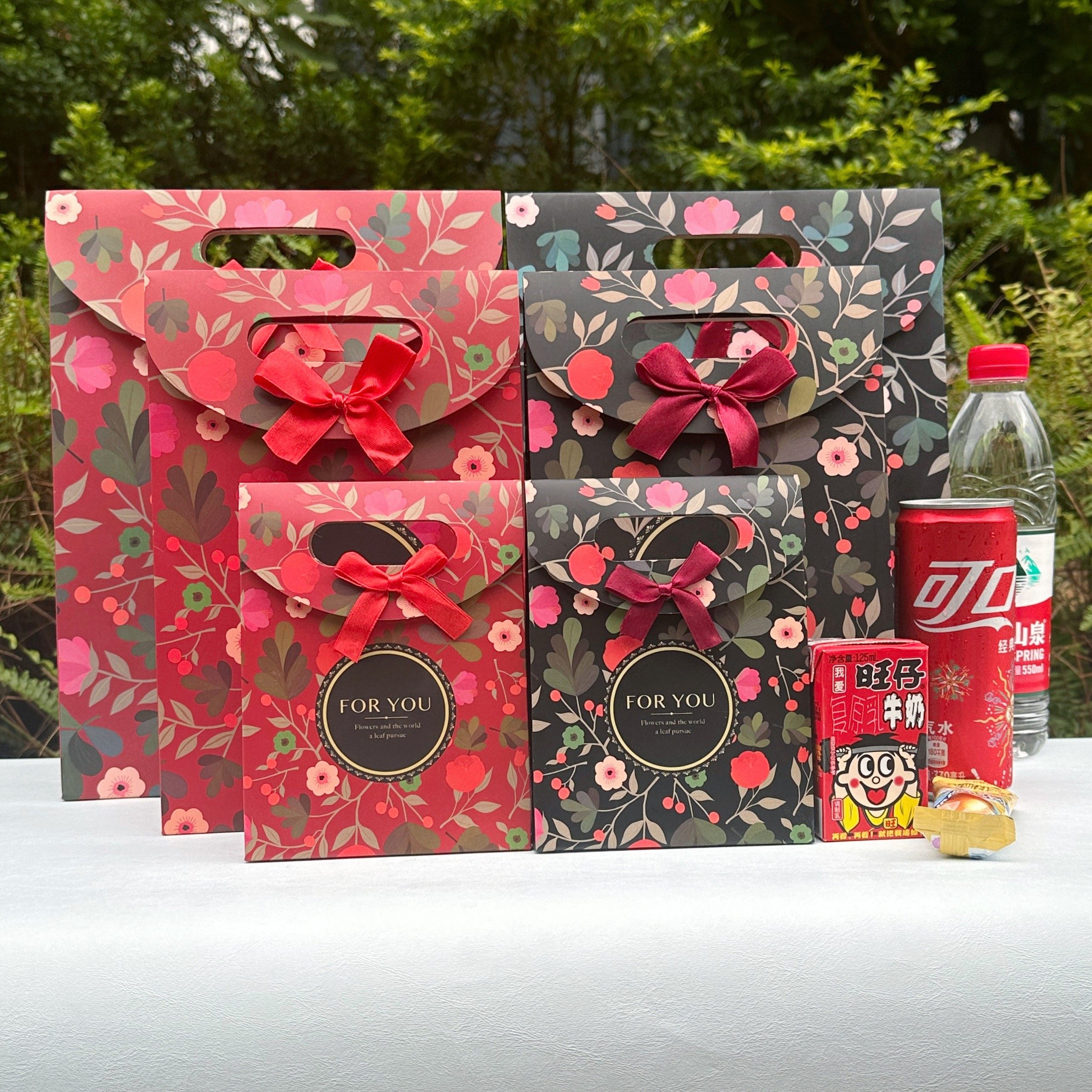 母亲节礼品袋翻盖手提袋简约高级纸袋简约时尚伴手礼婚庆喜糖袋