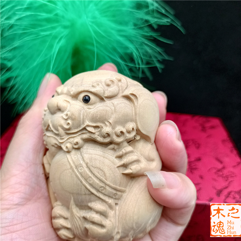 小叶黄杨木雕刻有求必应貔貅随身手把玩汽车装饰挂件神兽工艺品