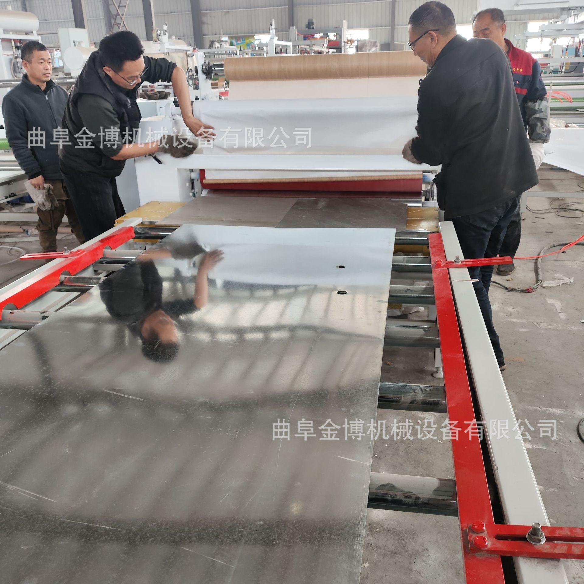 铝蜂窝板防火皮复合机按需生产