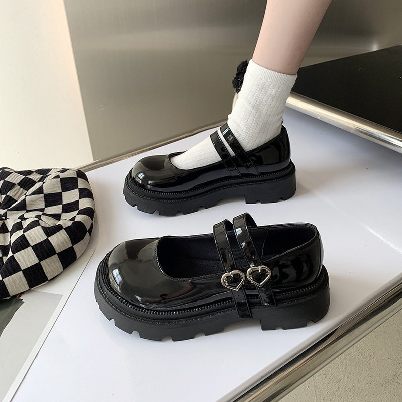女王范厚底爱心扣玛丽珍鞋新款女鞋复古学生jk小皮鞋单鞋