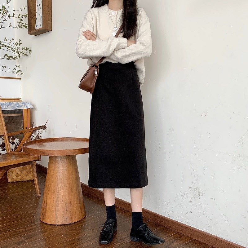 毛呢半身裙女秋冬黑色大码中长款a字裙子胖m宽松遮胯显瘦开叉长裙