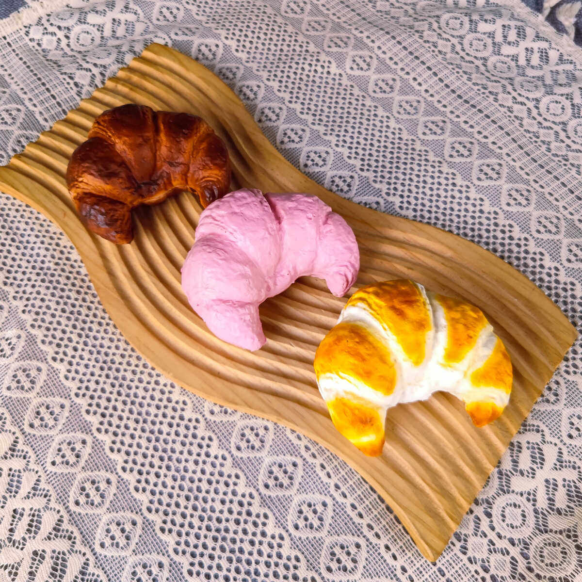 湿软仿真慢回弹面包PU解压玩具