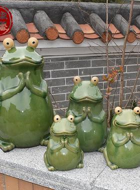 现代中式家居创意陶瓷动物摆件禅意可爱青蛙桌面摆饰客厅招财求子