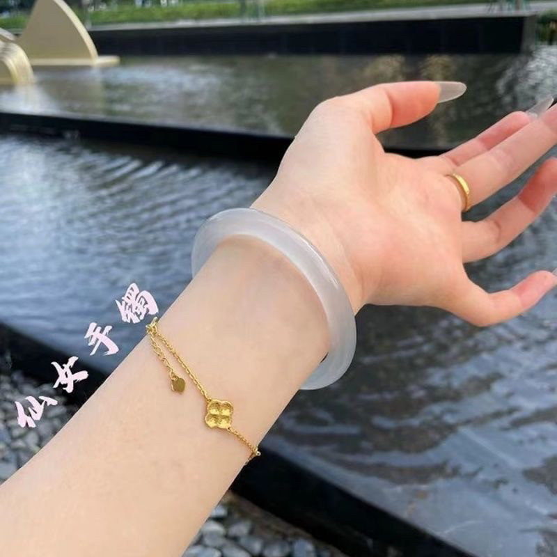 抖音爆款冰冰蓝猫眼手镯高冰正品白月光猫眼石新款小众高级感手镯图片