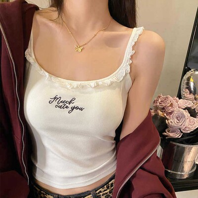 风带胸垫纯欲小吊带背心女夏季2026年新款修身显瘦蕾丝花边上衣