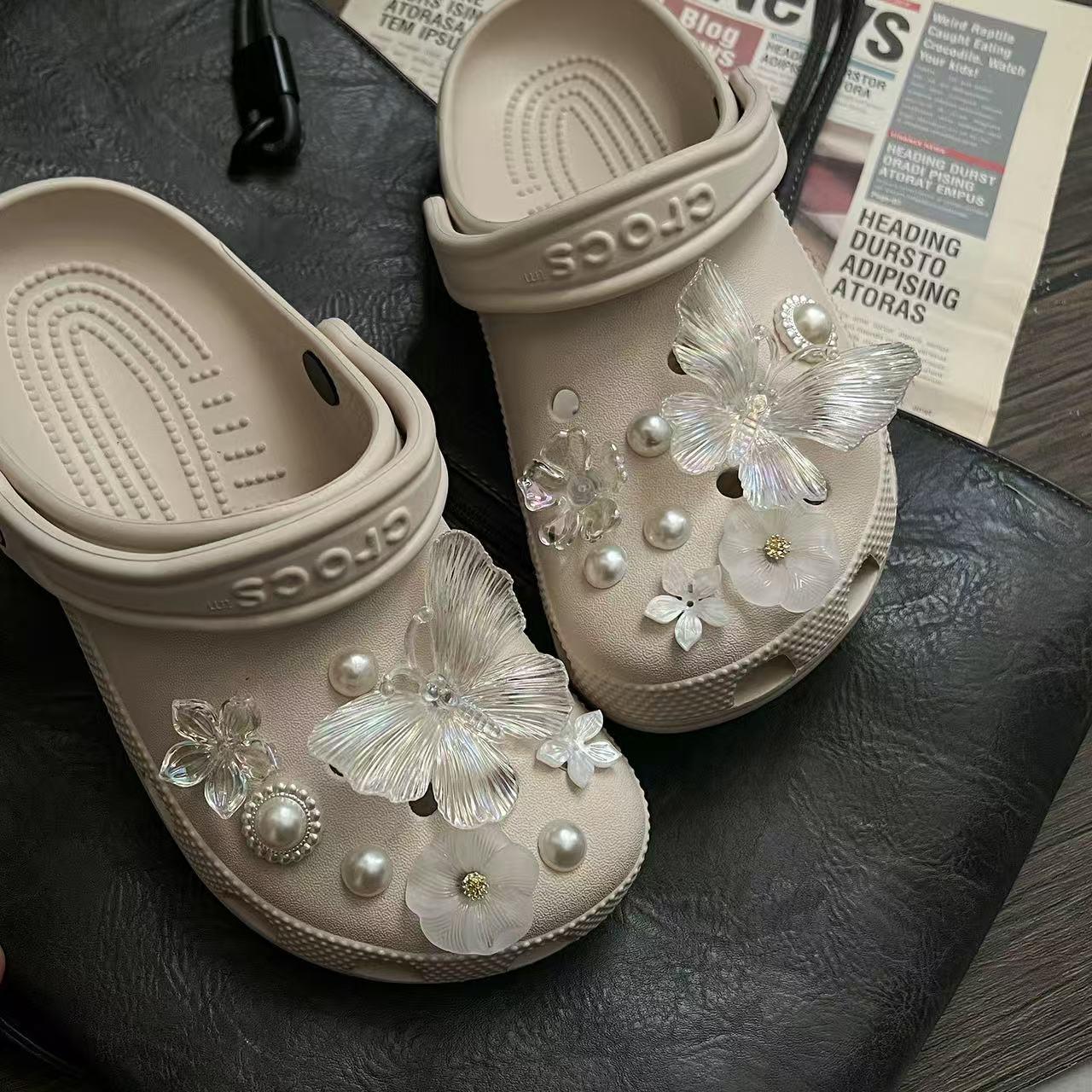 洞洞鞋配饰diy水晶花朵蝴蝶crocs鞋花适配卡洛驰骨白洞洞鞋鞋扣女